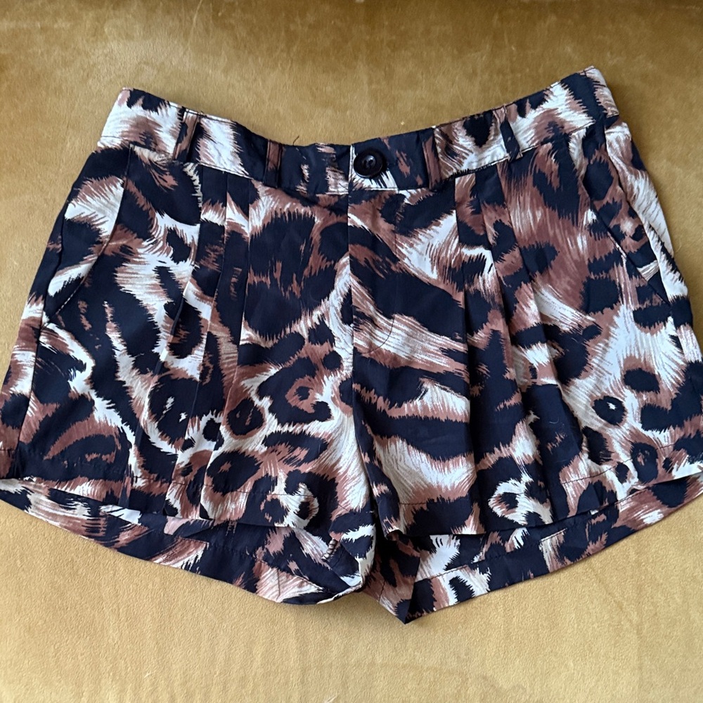 Silky animal shorts